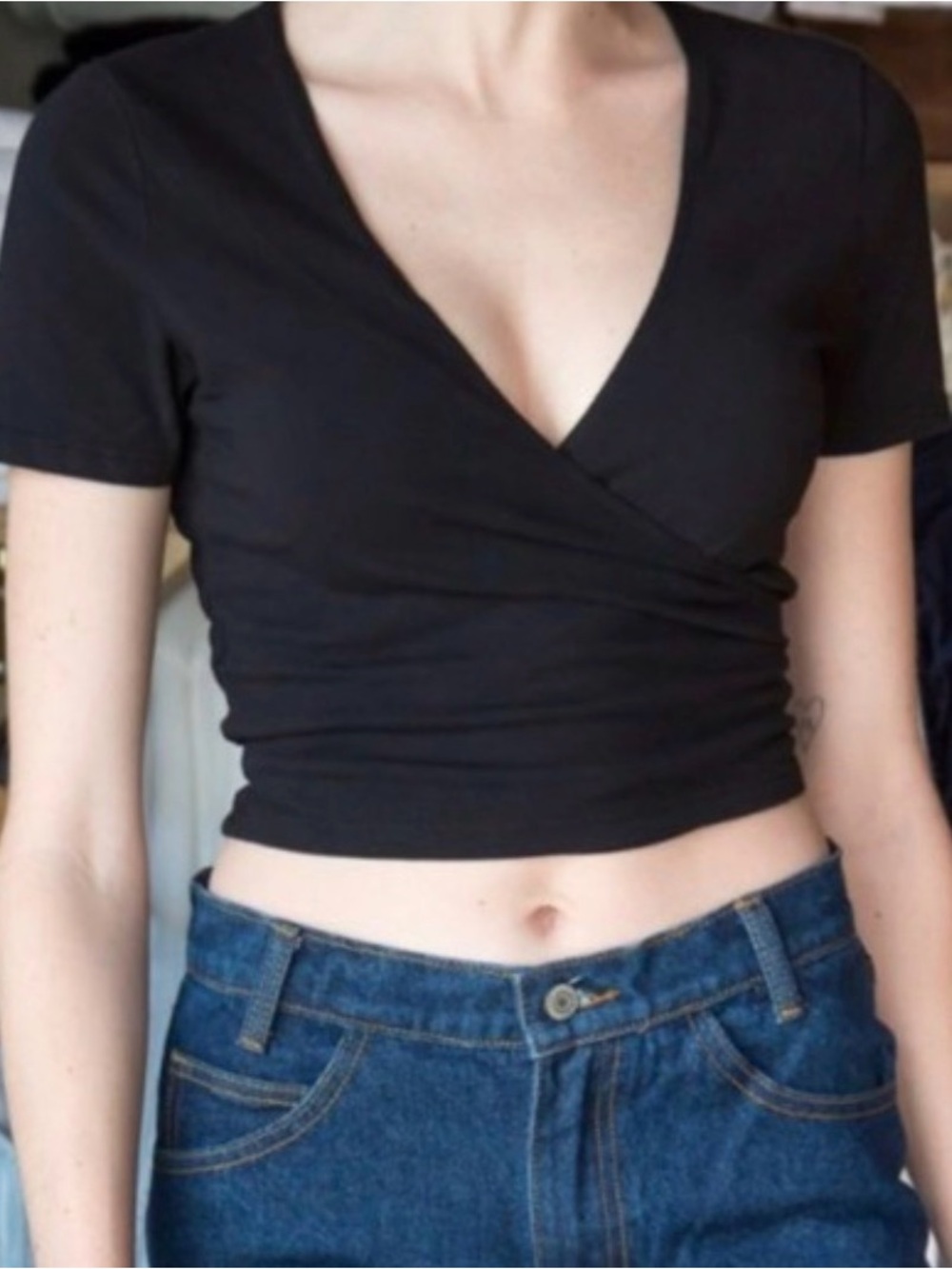 Brandy Melville Black Short Sleeve Wrap Crop Top - Women's